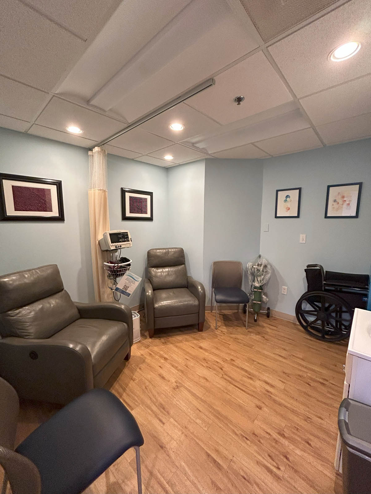 Neponset Valley Oral and Maxillofacial Surgery Associates | Bone Grafting, Facial Trauma and Surgical Exposure